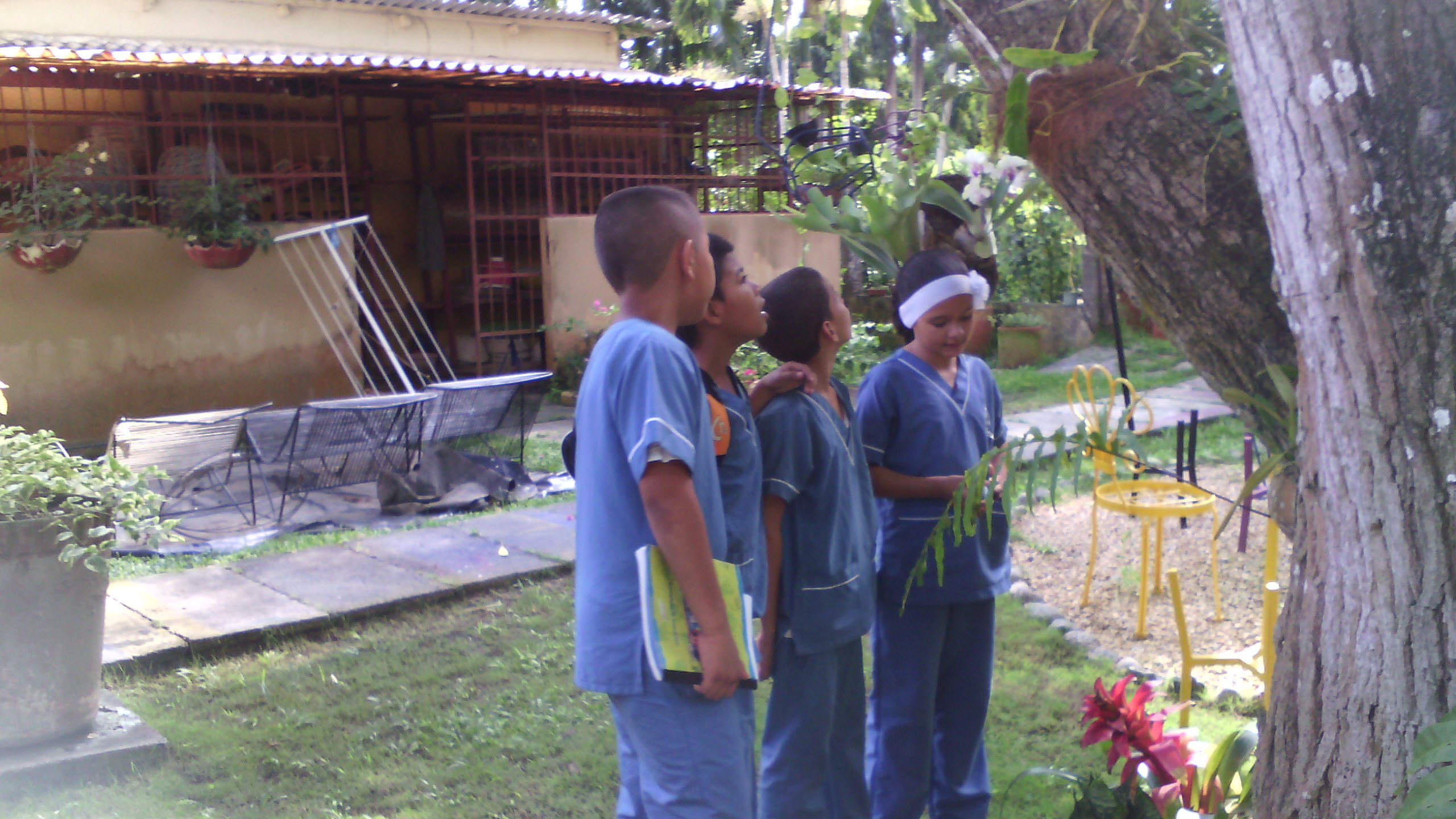 Estudiantes en actividades de campo