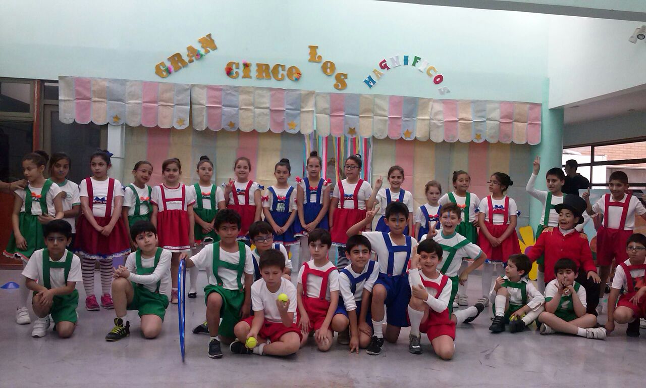 Gran circo "Los Magníficos", tercero básico, Colegio High Scope, Hualpen. 