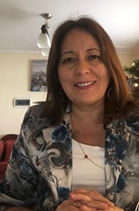 Sonia Uribe, profesora de Matemáticas en el Liceo Juan de Dios Puga Sonia Uribe, profesora de Matemáticas en el Liceo Juan de Dios Puga