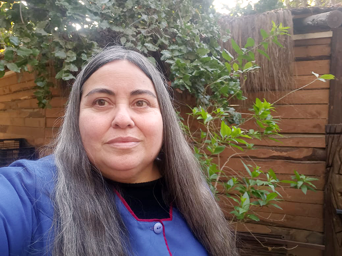 Mónica Mesina Olivares, encargada del Sello Artístico y Cultural en Escuela Básica Intercultural de Laguna Verde, Valparaíso Mónica Mesina Olivares, encargada del Sello Artístico y Cultural en Escuela Básica Intercultural de Laguna Verde, Valparaíso