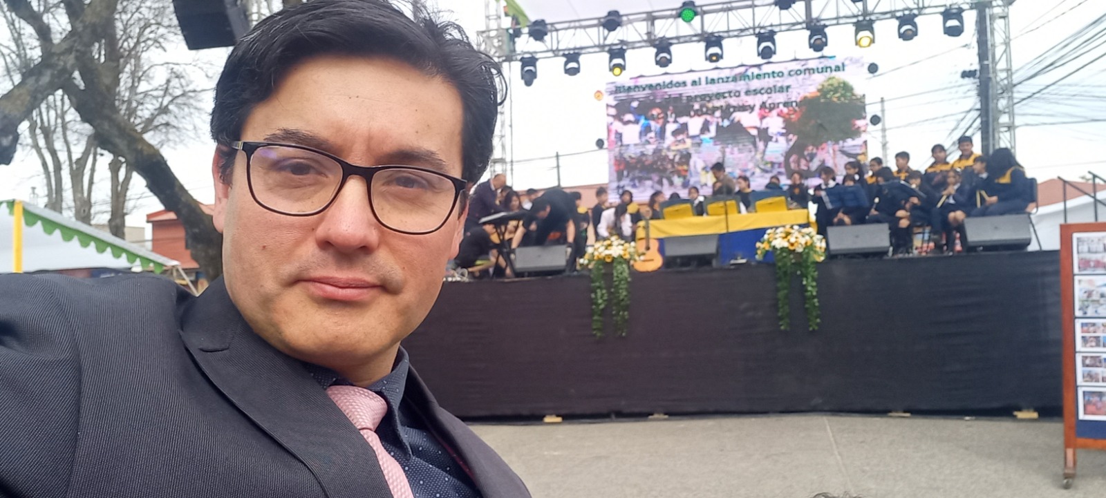 Julio Fuentes, profesor de Tecnología de la Escuela Nueva República de Hualqui Julio Fuentes, profesor de Tecnología de la Escuela Nueva República de Hualqui