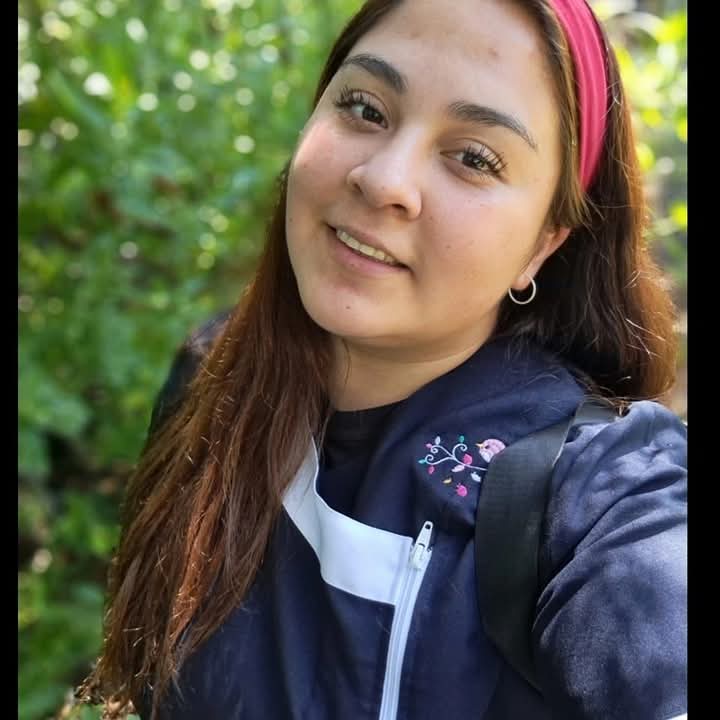 Cristel Espinoza, asistente de párvulo Cristel Espinoza, asistente de párvulo