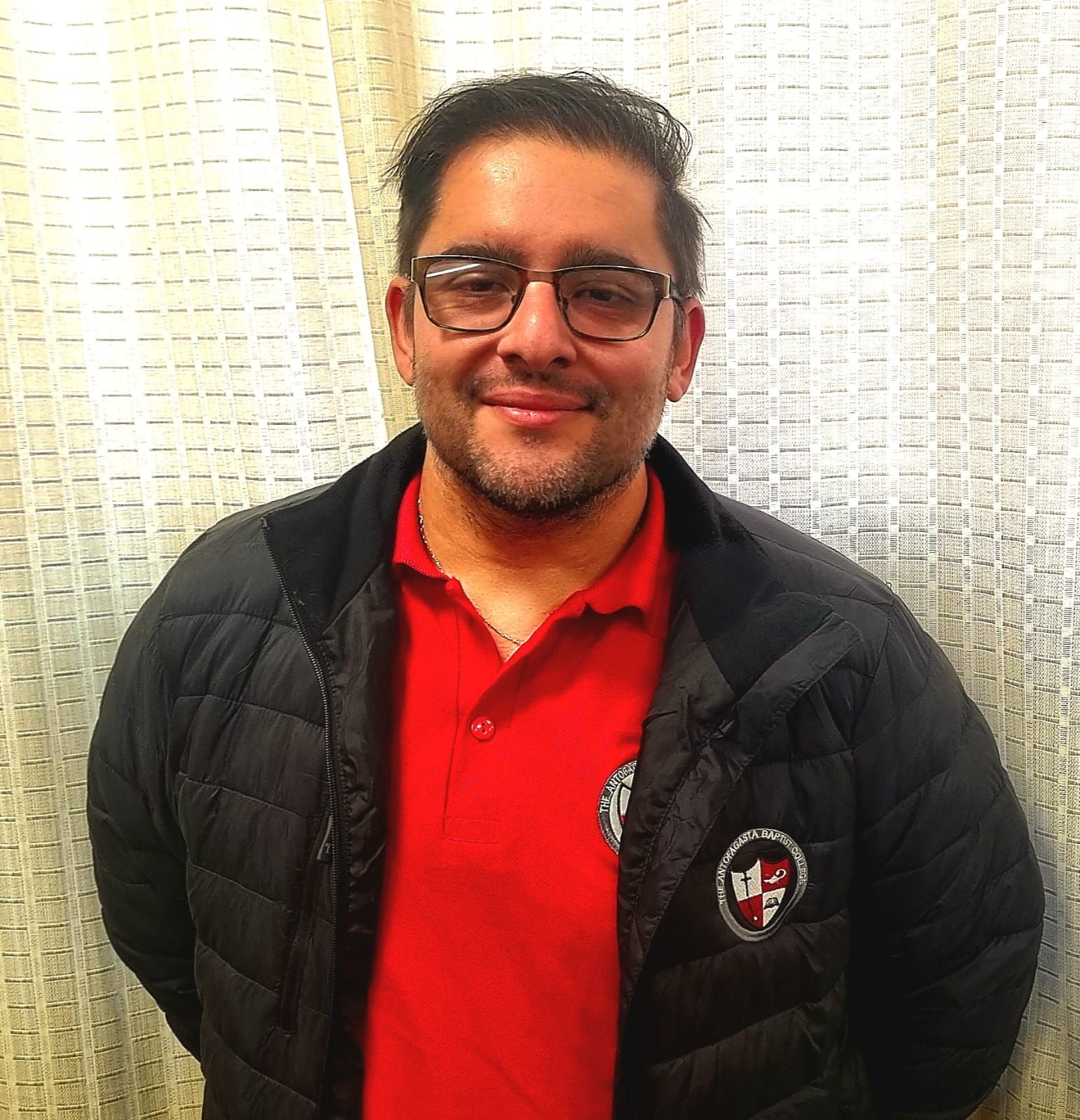  Stephano Farandato, profesor de enseñanza media con mención en Matemática