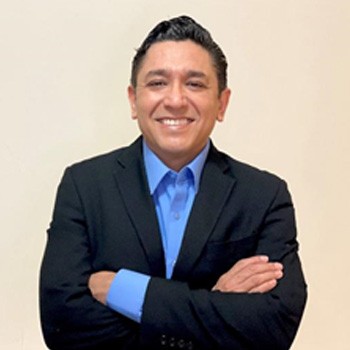 Iván Chávez Fundador de Caleidoscopio LAB, director de Innovatus Hub de Trasformación Social y Consultor en Innovación Educativa del Tecnológico de Monterrey
