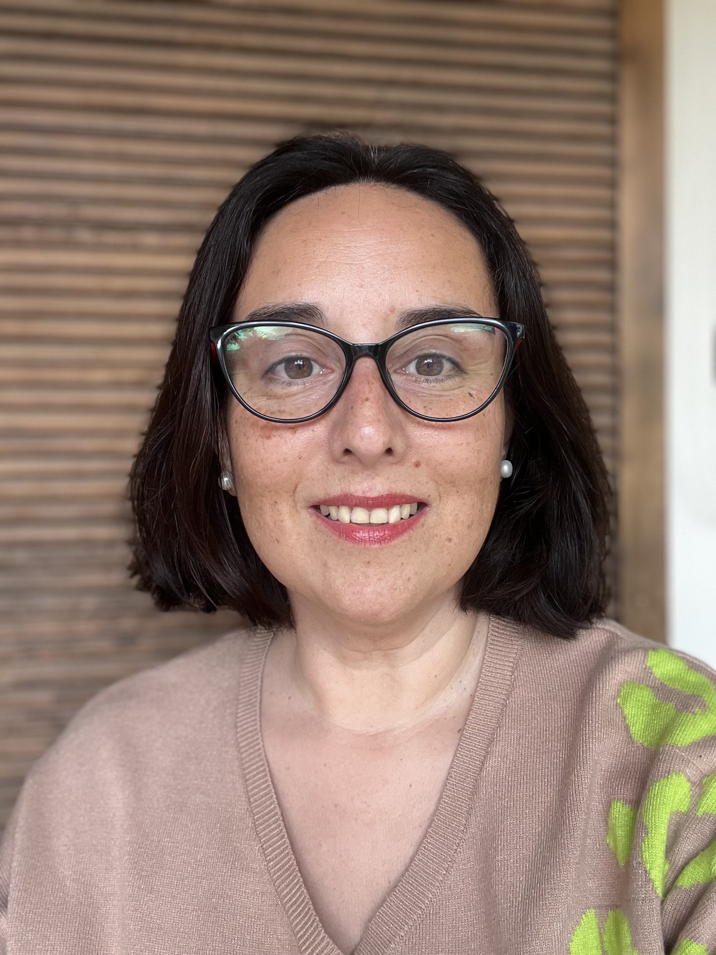 Karla Órdenes, profesora de Biología en educación básica y media Karla Órdenes, profesora de Biología en educación básica y media