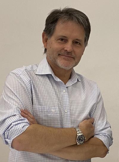 Tomás Clemens, Director Ejecutivo de Fundación Educacional Colorearte.