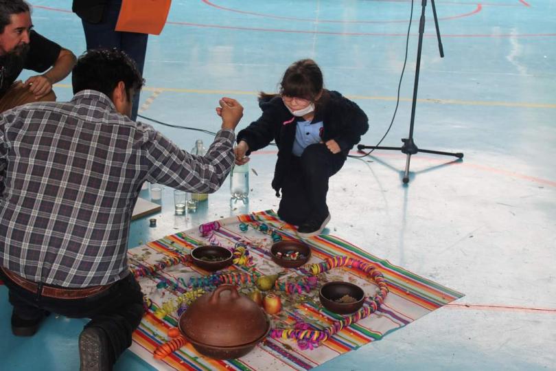 Ceremonia de agradecimiento a la tierra