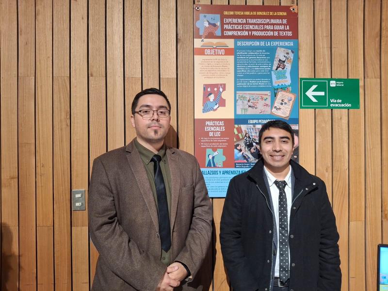 Benjamín Araya junto a Milton Bugueño, docente de Historia